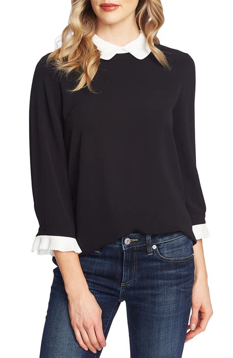 Women's Peter pan collar top 